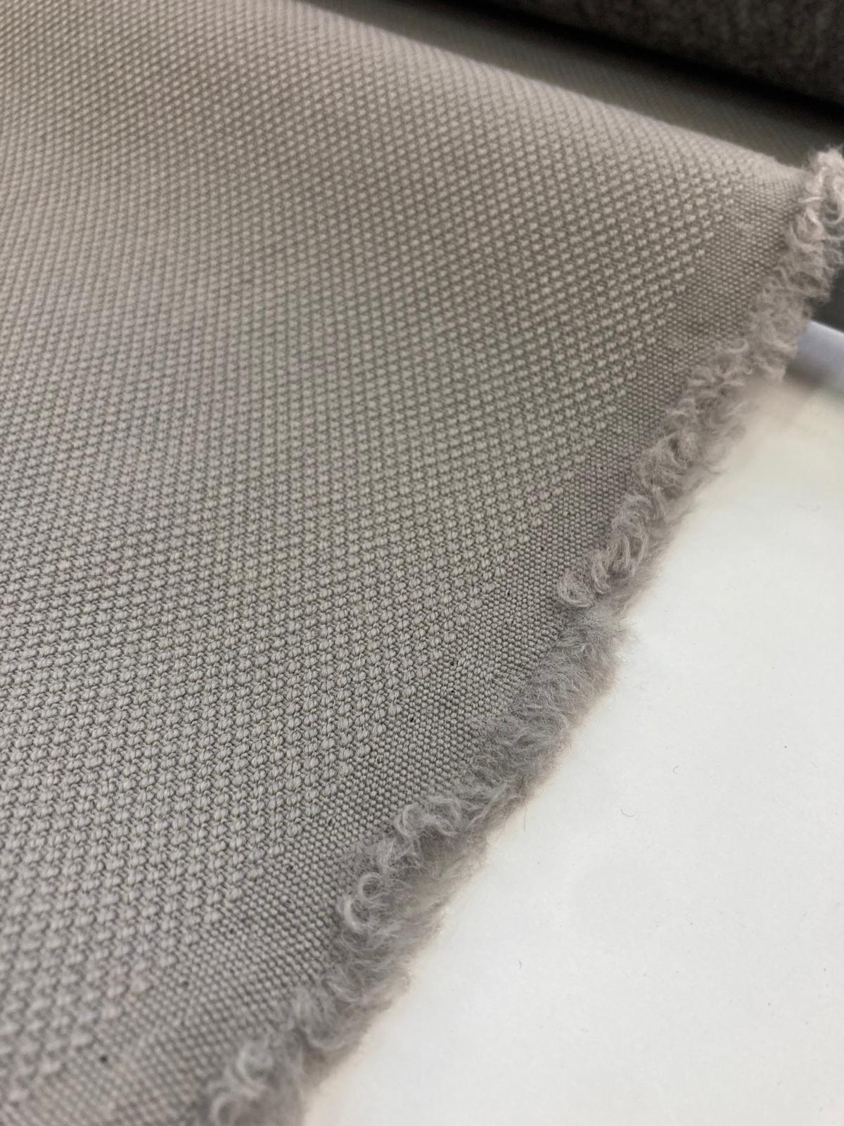 Kvadrat Steelcut 3 – Strapazierfähiger Polsterstoff mit einzigartigem Design
