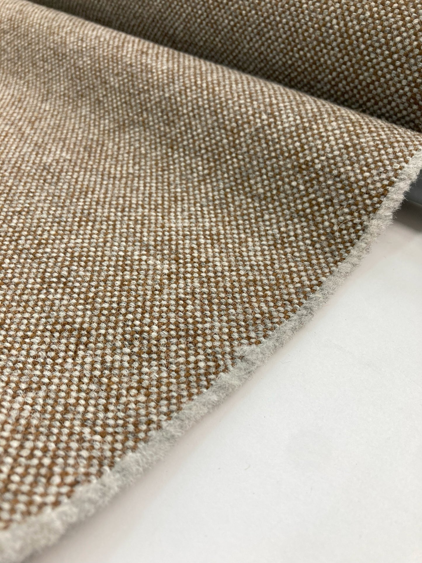 Kvadrat Hallingdal 65 by Nanna Ditzel | Top wool upholstery fabric - Modern Upholstery