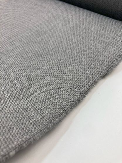 Knoll Delite Onyx | American furniture fabric for the conference sector.