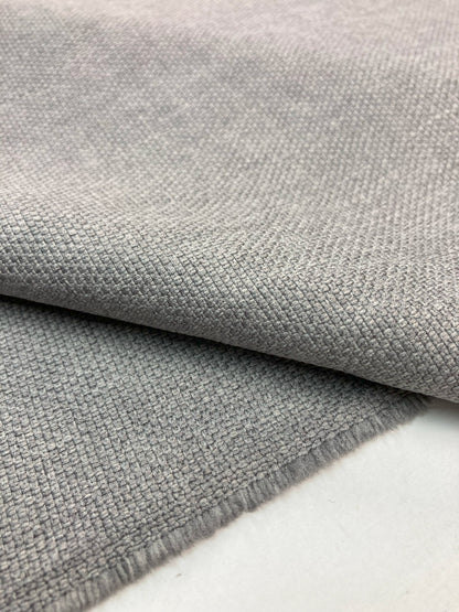 Knoll Delite Onyx | American furniture fabric for the conference sector.