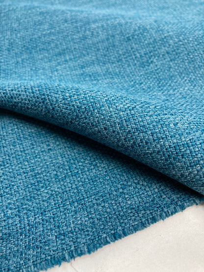Knoll Delite Onyx | American furniture fabric for the conference sector.