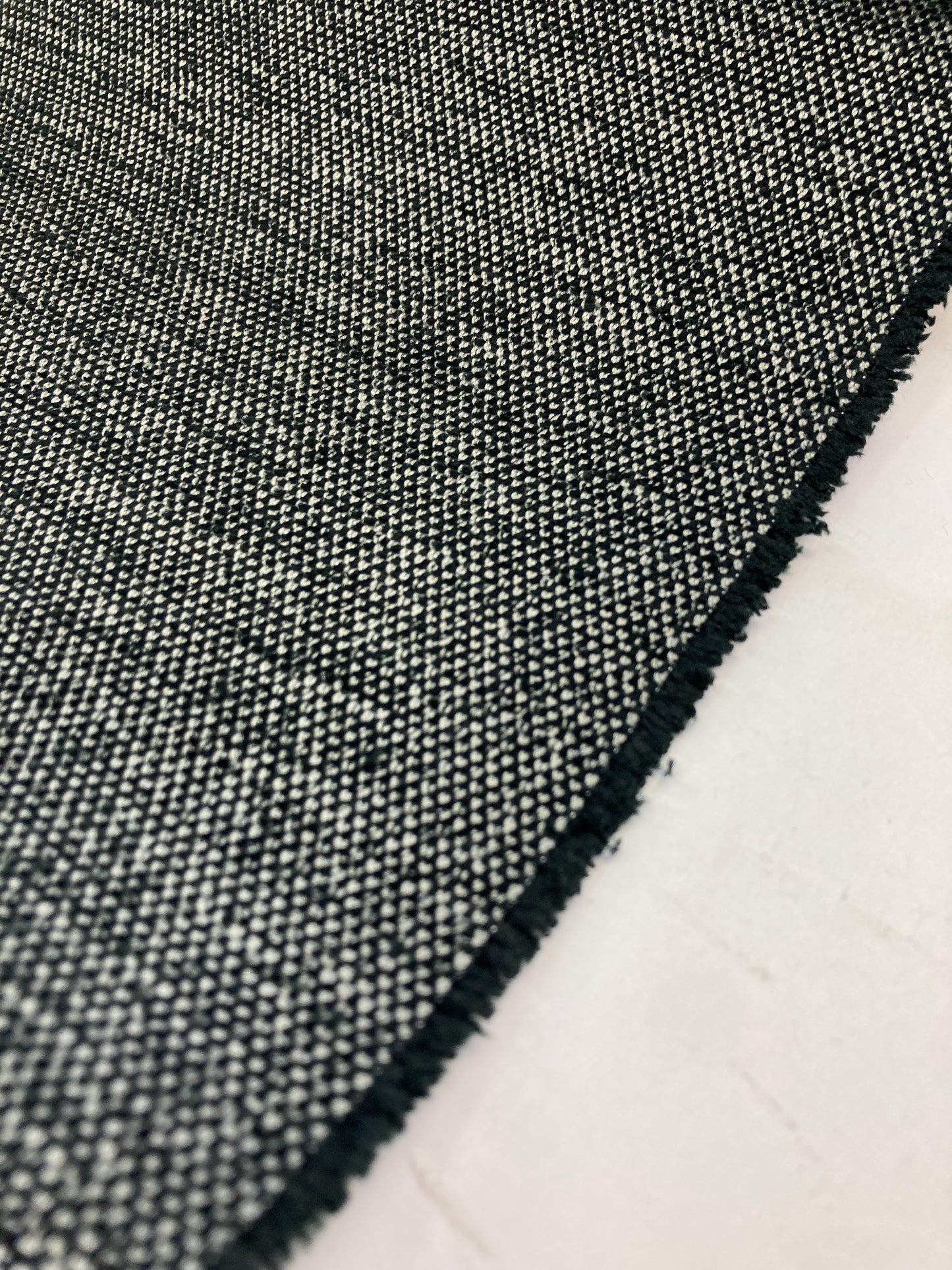 Unrecognized Mix contract fabrics.