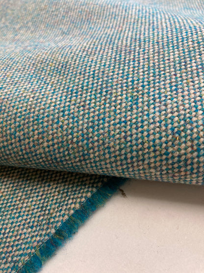 Camira Main Line Flax – Ecological upholstery fabric made of wool and linen.
