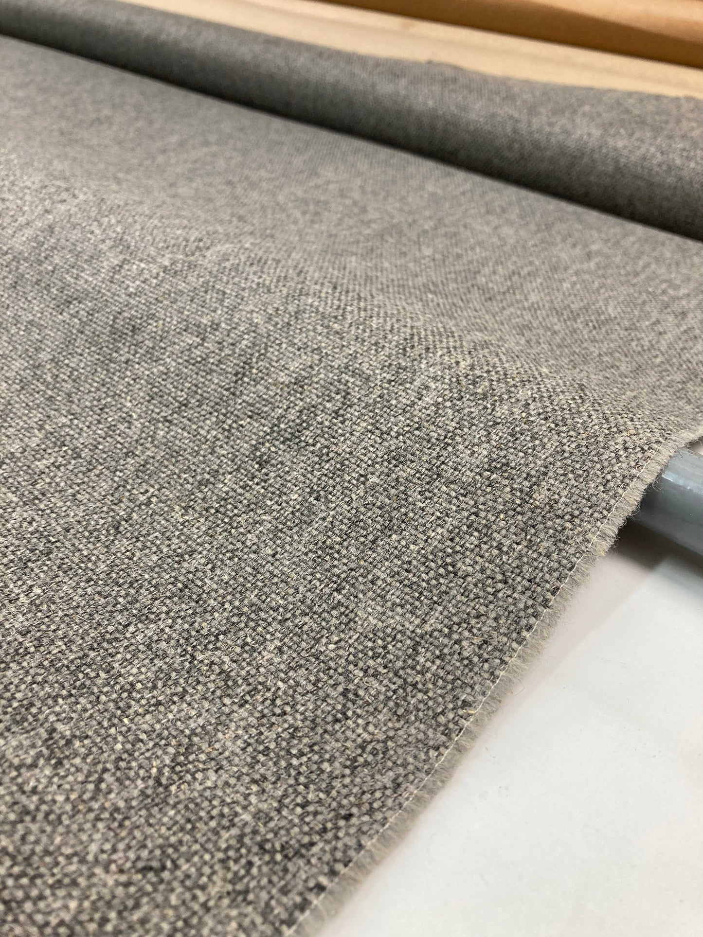 Camira Main Line Flax – Ecological upholstery fabric made of wool and linen.