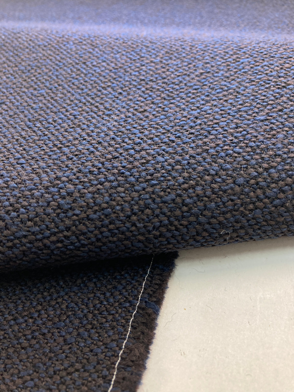Kvadrat Vidar 4 Fabric – Deep Texture and Intense Colors for Sophisticated Interiors.