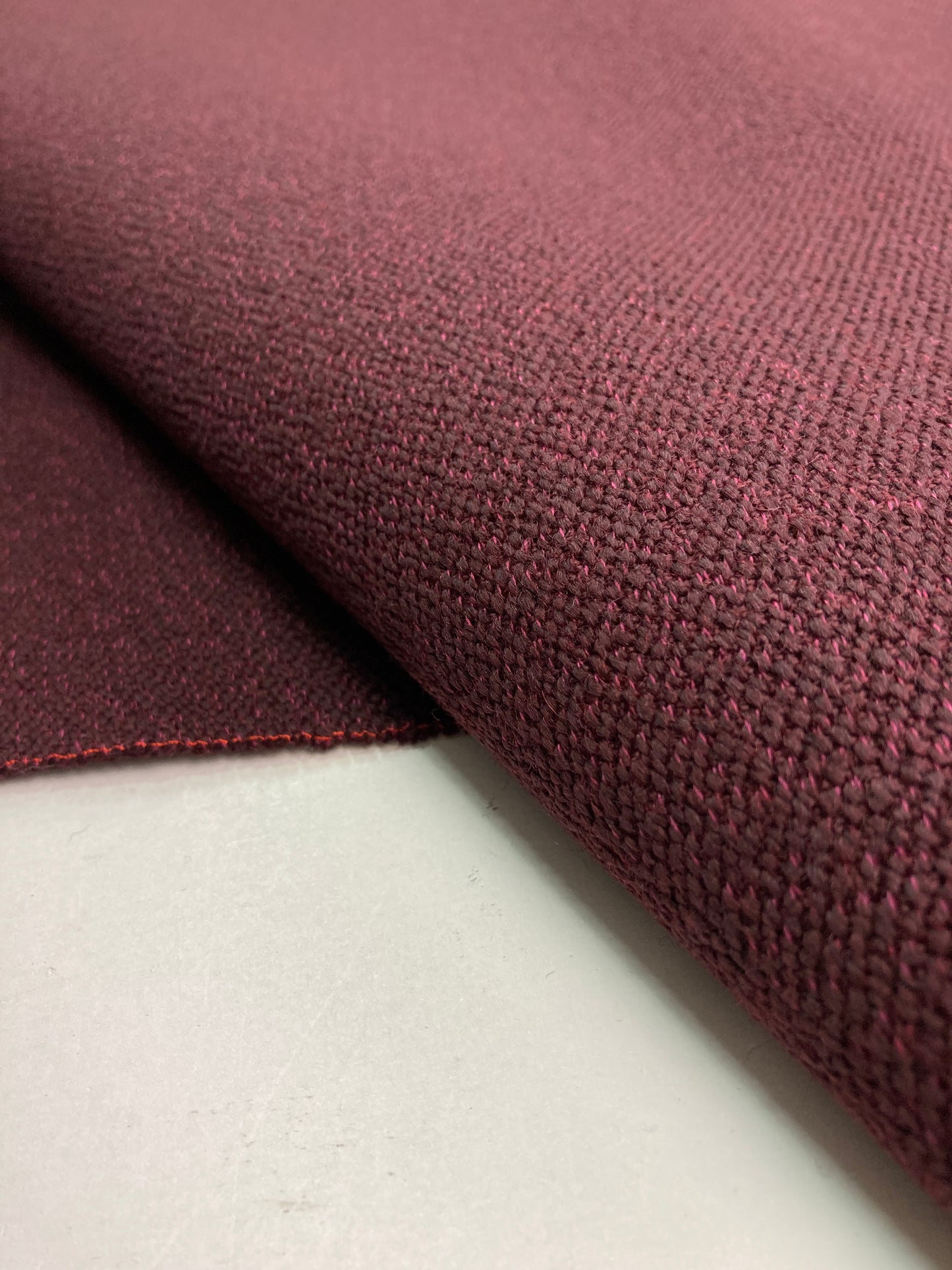 Kvadrat Vidar 4 Fabric – Deep Texture and Intense Colors for Sophisticated Interiors.